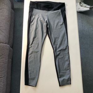 Large Under Armour Leggings